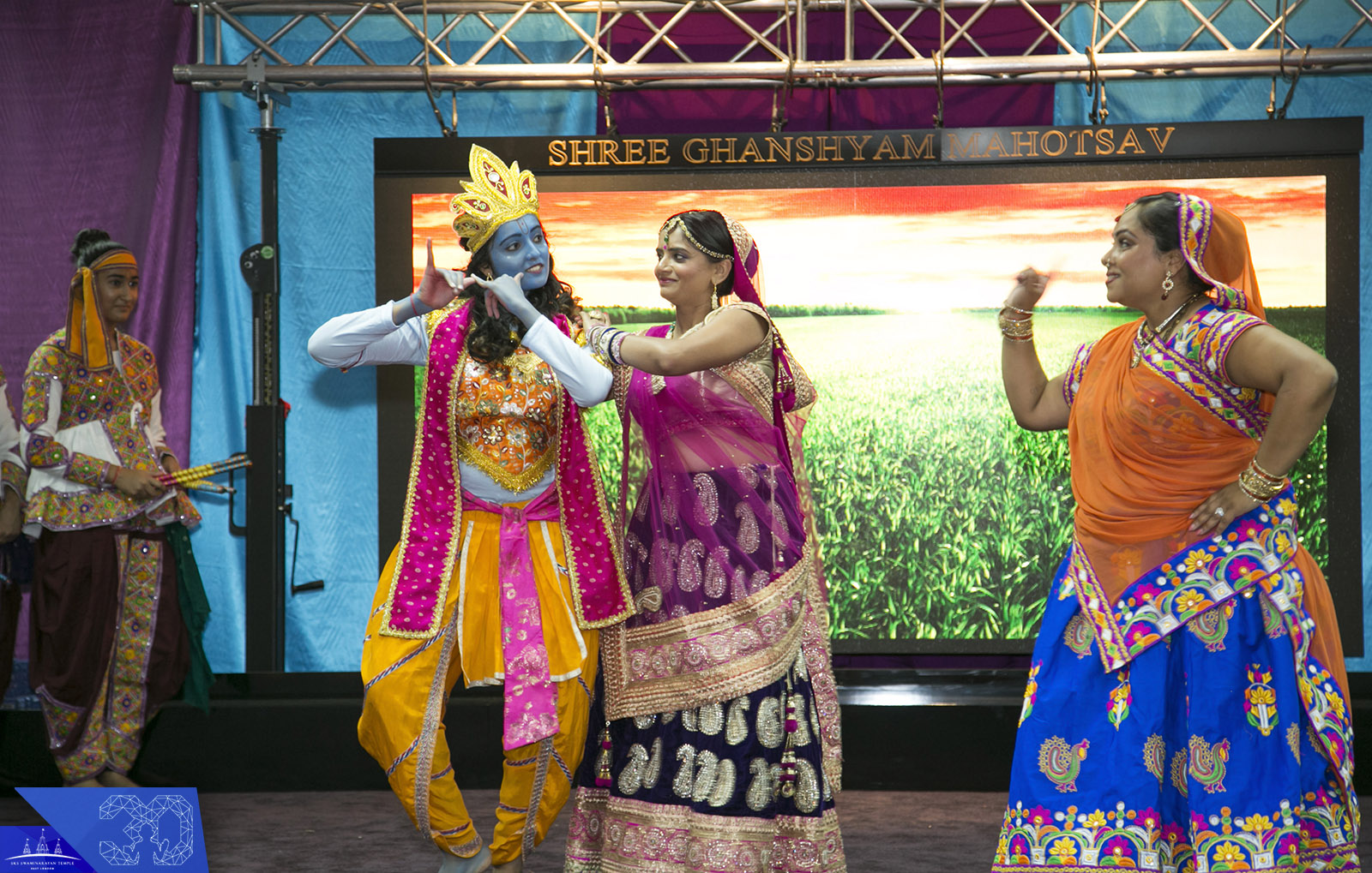 127 copy - ©1987-2017 SKS Swaminarayan Temple East London